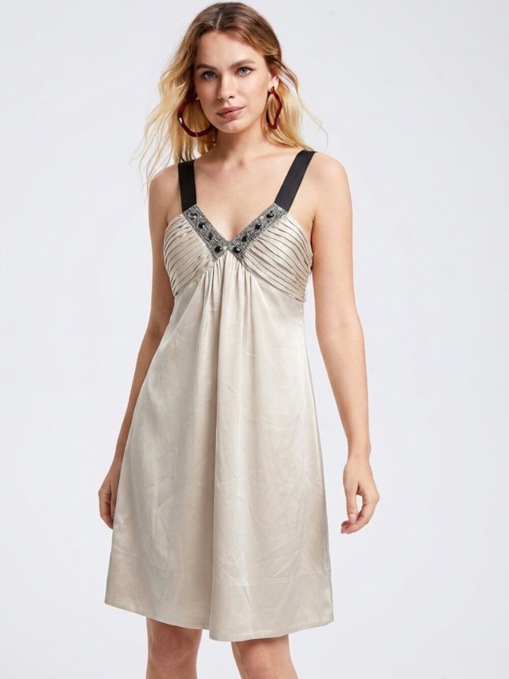 NWT BCBGMaxAzria Champagne Beaded Embellished V-Neck Knee Length Cocktail Dress